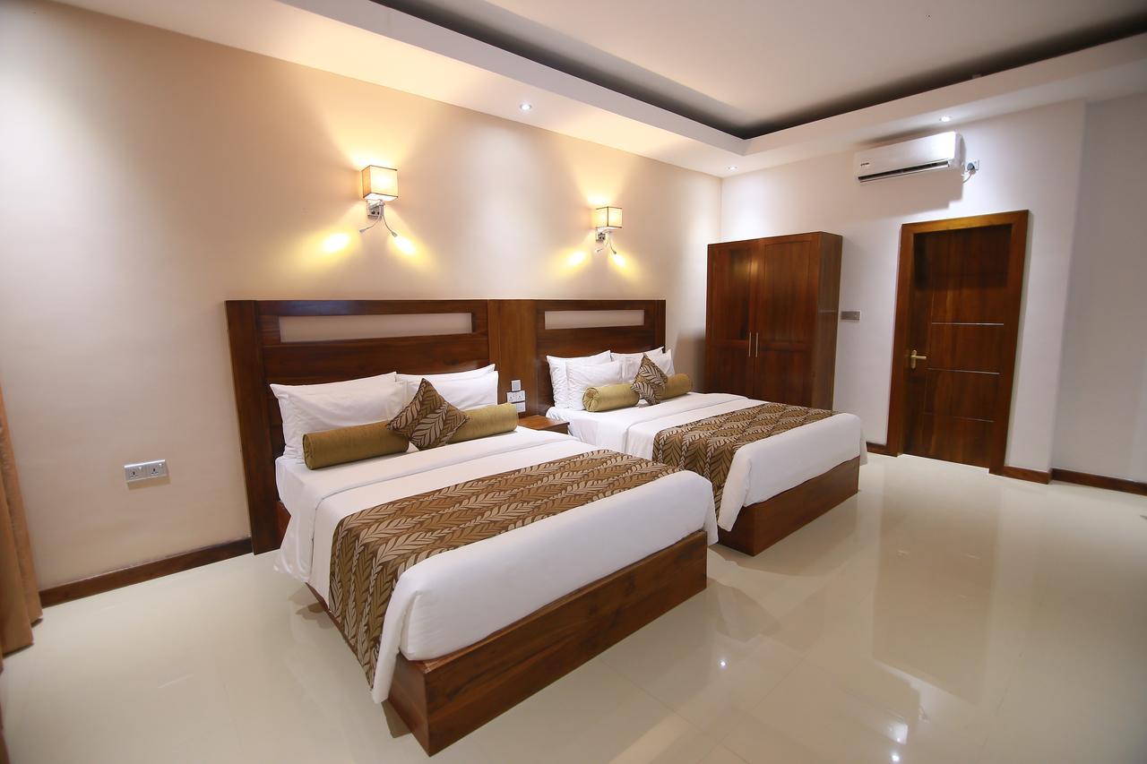 Rivendell Hotel Kandy Exterior foto